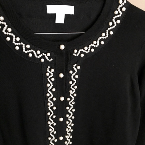 Sweater - Picture 4 of 4